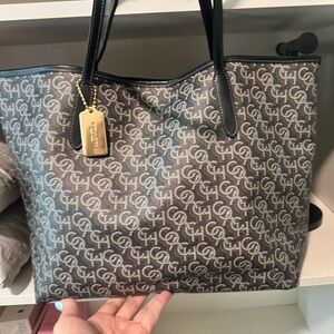 Large coach tote